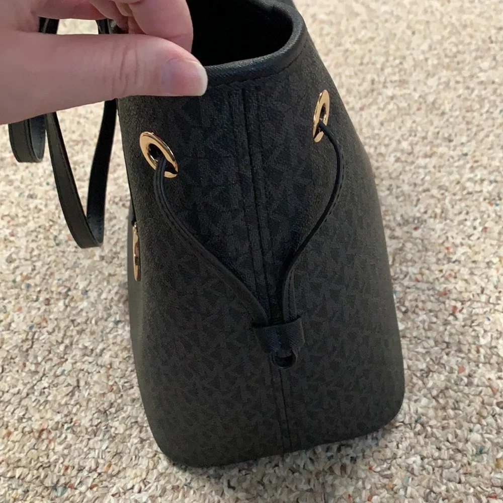 Michael Kors Large Jet Set Travel - Picture 3 of 9